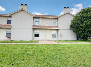 221 Meadow Ct APT C, Keller, TX 76248