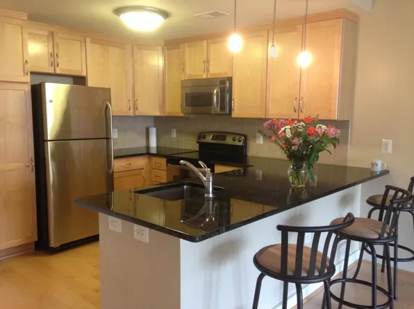 888 N Quincy St, Arlington, VA