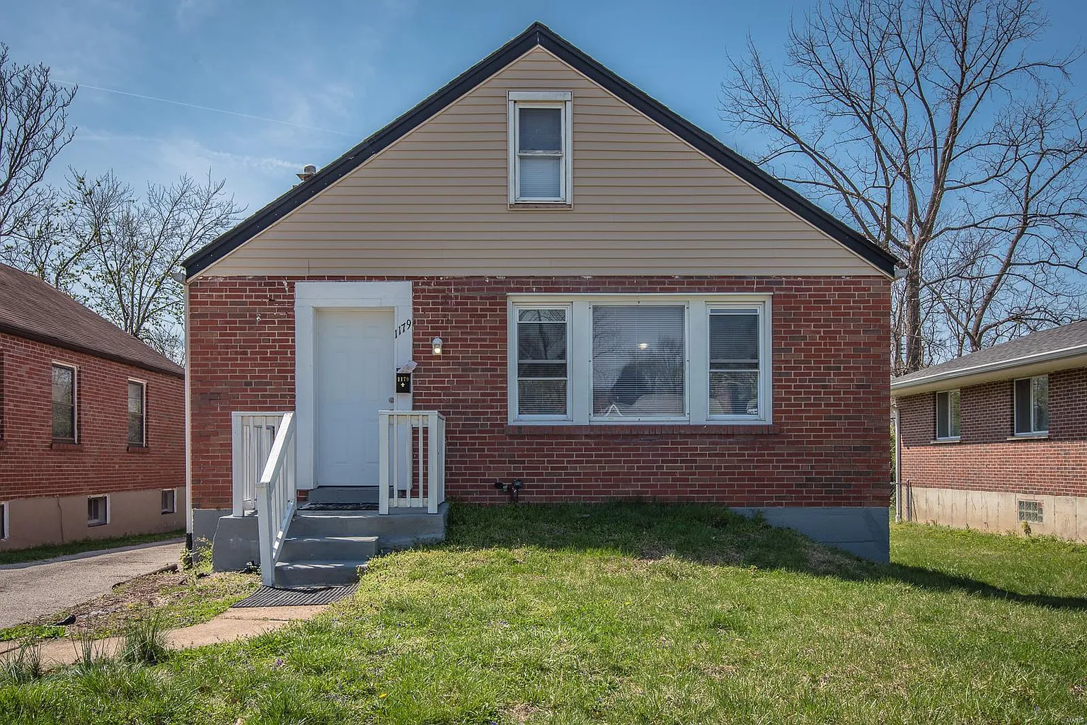 1179 Belrue Ave photo 1