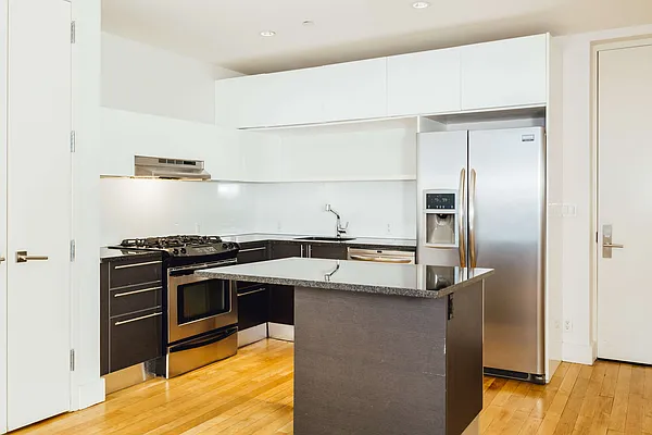 Rented by Nooklyn NYC LLC | media 104