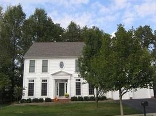 7372 Hampsted Sq N, New Albany, OH 43054