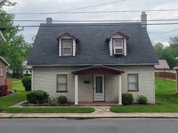 336 S Park Ave, Mercersburg, PA 17236