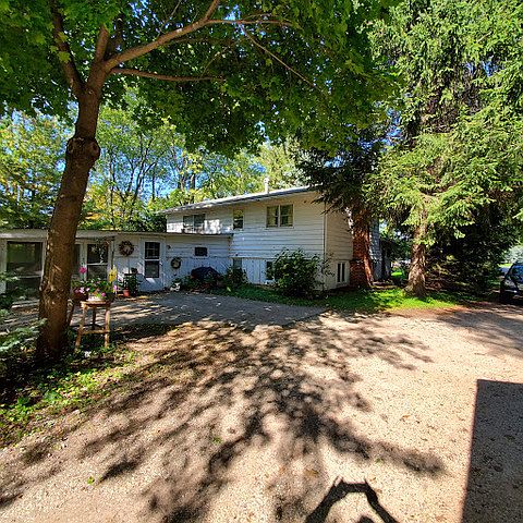 2nd image of 19153 W Washington St