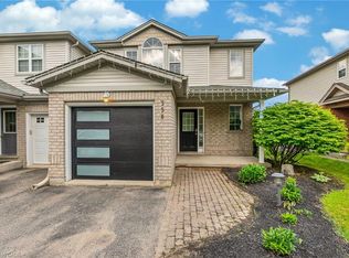 556 Dansbury Dr, Waterloo, ON N2K4E2
