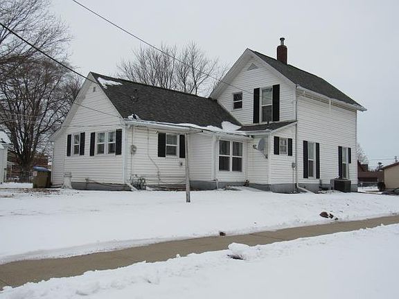 2nd image of 413 E Delaware St
