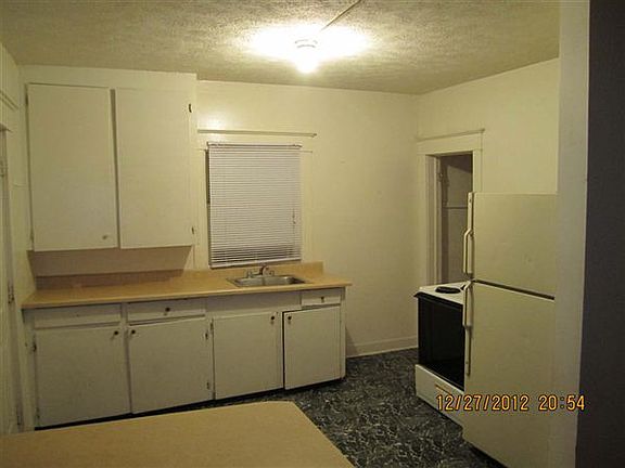1201 E. Oakland Kitchen