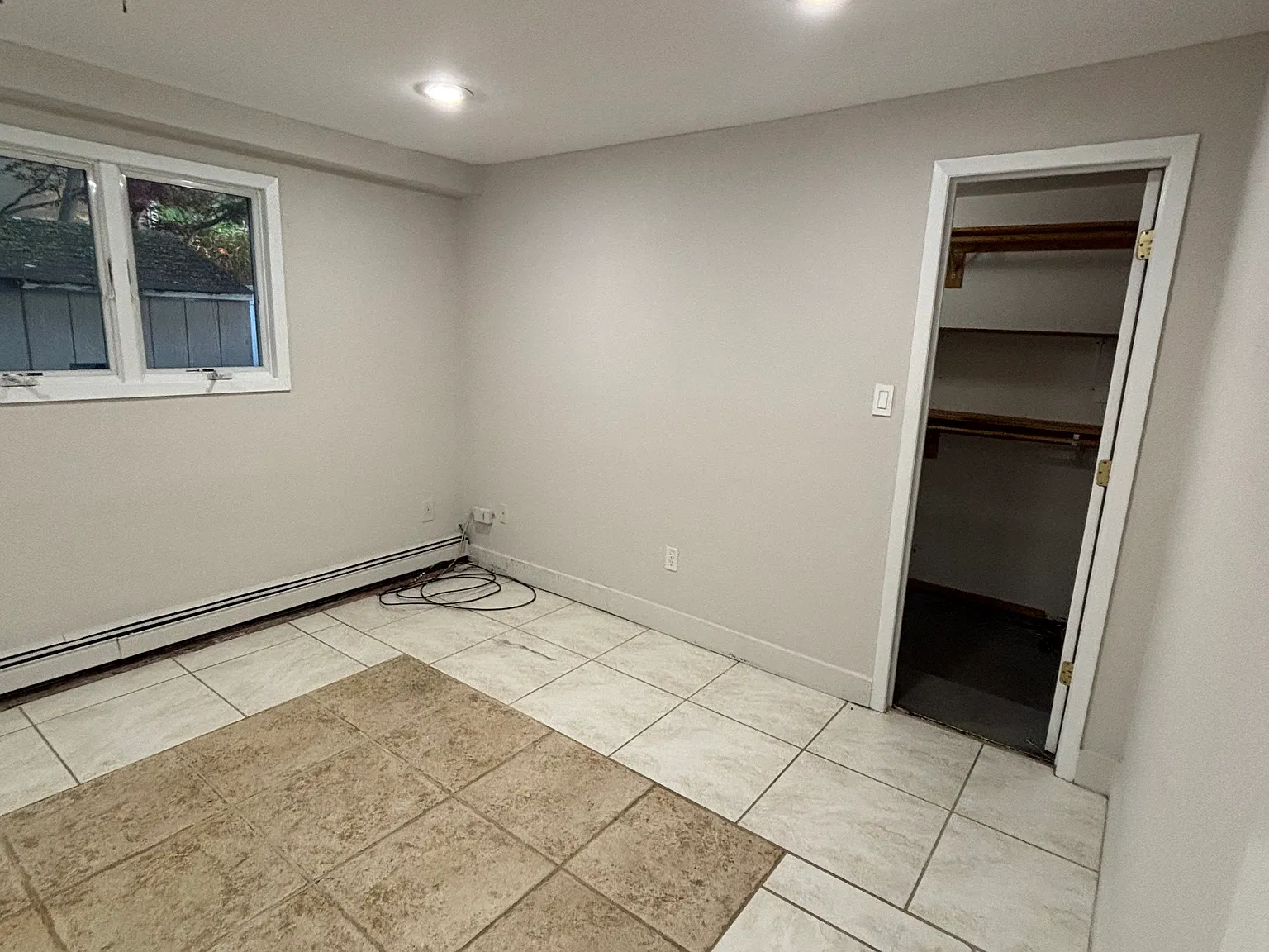 E 5th St, Deer Park — Photo 4