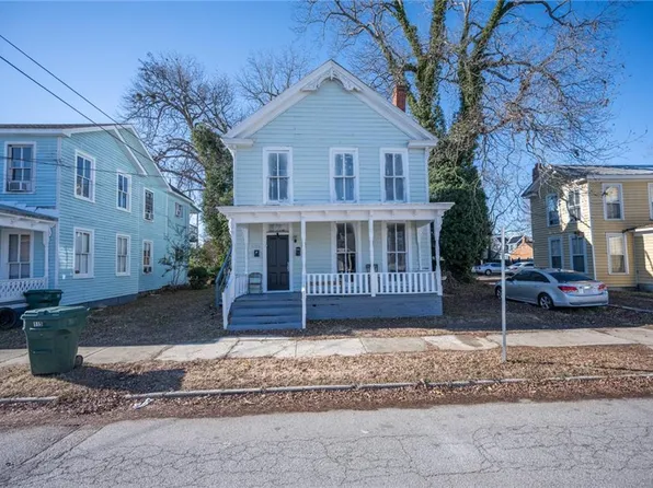 115 Chestnut St, Suffolk, VA 23434
