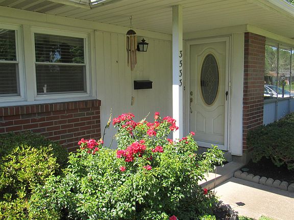 3rd image of 3533 Ramona Ave