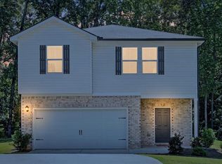 111 Woodside Ct, Temple, GA 30179