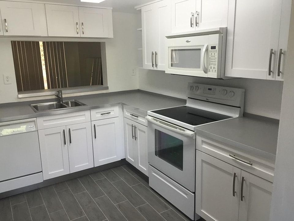 1st image of 752 NW 91st Ter