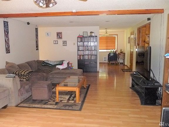 2nd image of 21820 122nd Street Ct E