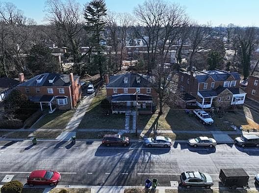 1st image of 3813 Milford Ave
