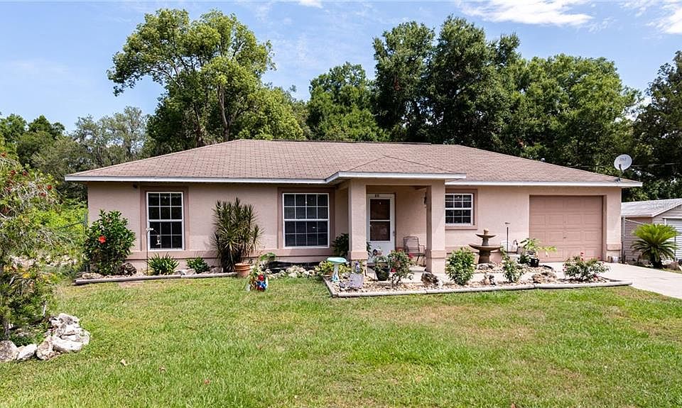 1st image of 311 NW 15th Pl