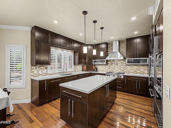 4th image of 1172 N WOODSIDE Court