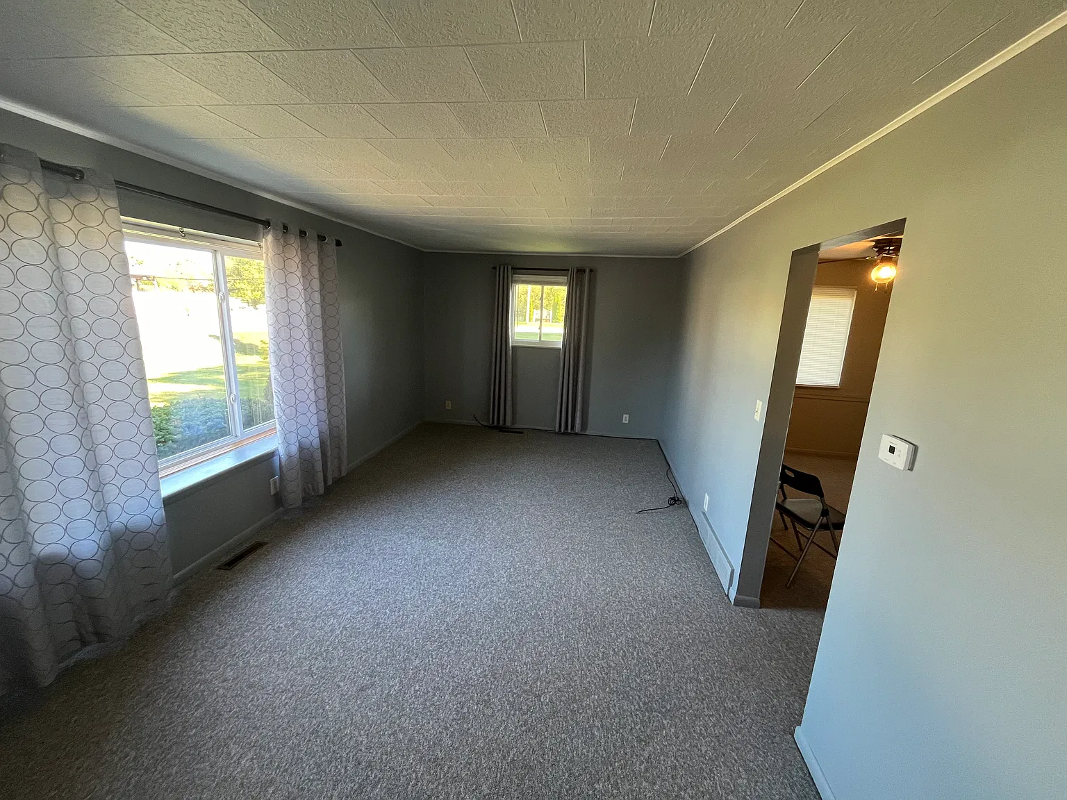 2 bed, 896 sqft, $1,150 — Photo 3