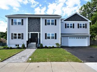 143 School St, Woburn, MA 01801