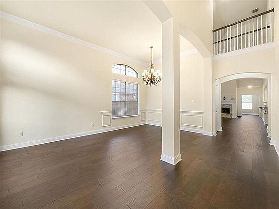 5th image of 2468 Lakeland Dr
