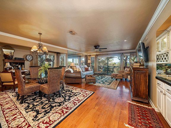 5th image of 200 Hamilton Oaks Dr #I1-1