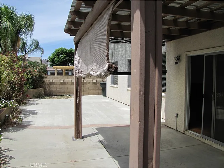 5661 Knollside Way — Photo 31