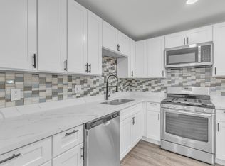 2121 N 28th Pl #4, Phoenix, AZ 85008