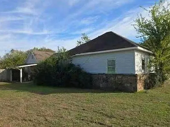 205 Kentucky, Panama, OK 74951