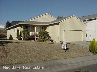 318 NW Denton Ave, Dallas, OR 97338