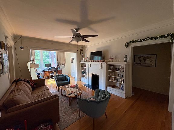 2nd image of 3619 N Pine Grove Ave #2