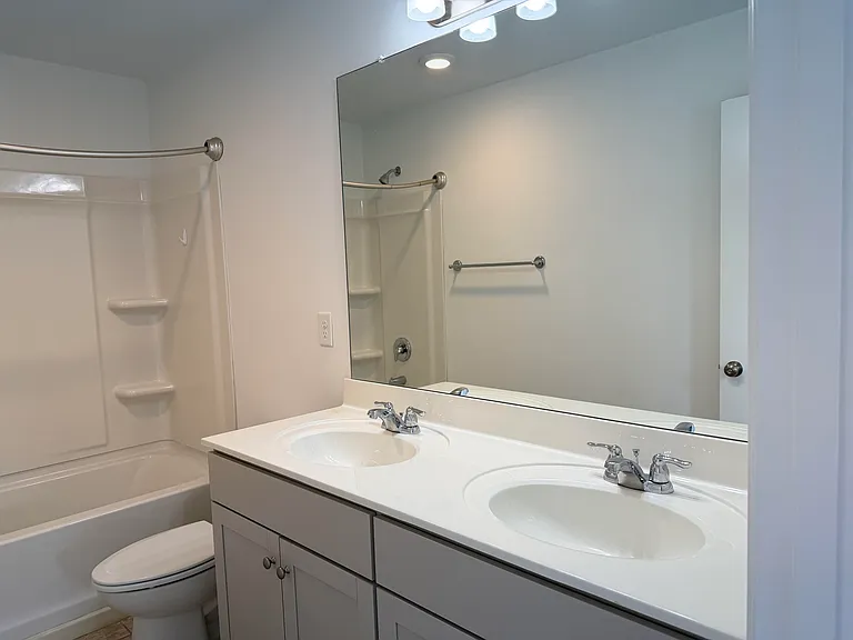 1008 Keeneland Dr — Photo 21