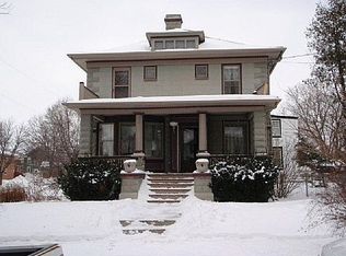 419 S State St, Appleton, WI 54911