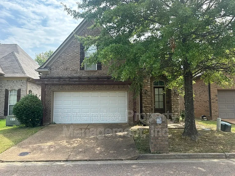 5236 Laurelhome Cv — Photo 2