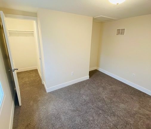 4th image of 526 S Gordon Ave