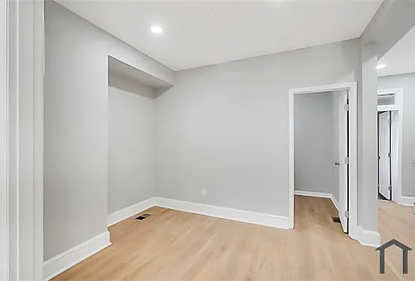 727 Otis Pl NW — Photo 7
