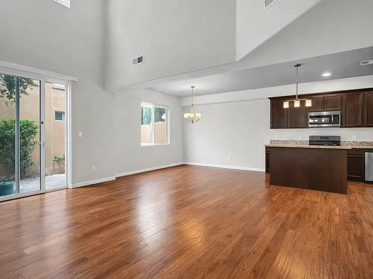 4820 E Virginia Ave #A — Photo 6