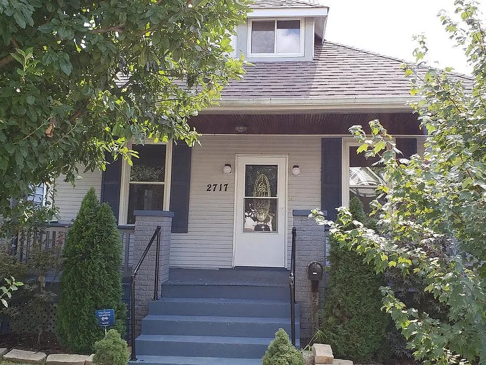 2717 Lawndale Ave