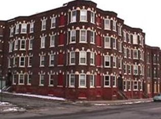 123 Cabot St APT 4, Holyoke, MA 01040