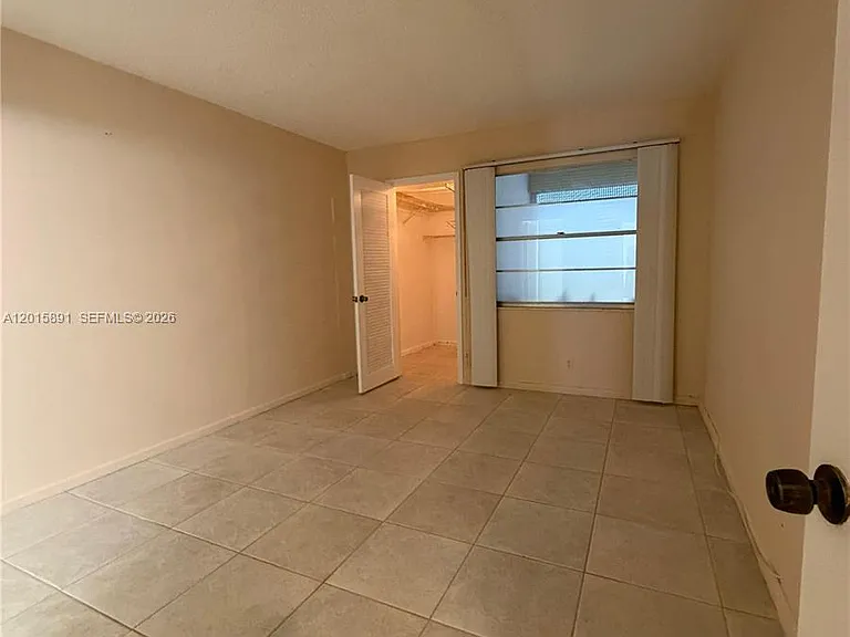 3032 Hythe Pl #3032-B — Photo 10