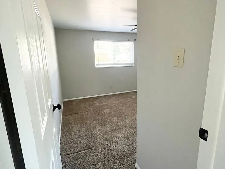 4413 Forrest Hill Rd — Photo 19