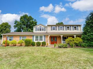 2463 Concordgreen Dr, Cincinnati, OH 45244