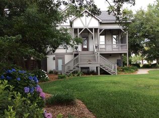 108 Thompson Cv, Saint Simons Island, GA 31522