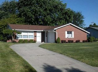 119 N Wagner Ave, Wapakoneta, OH 45895