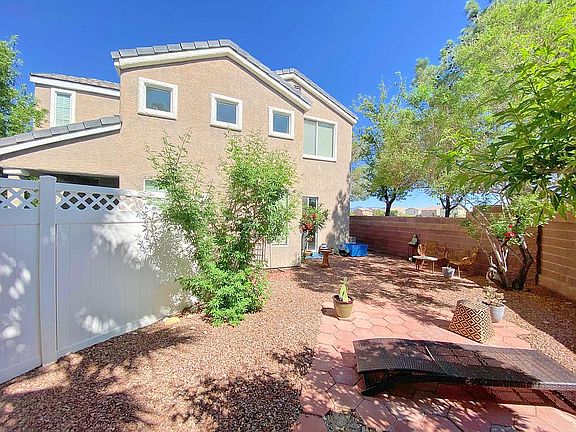 2nd image of 5639 Aurora Crest Ave
