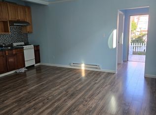 140 Goettingen St, San Francisco, CA 94134