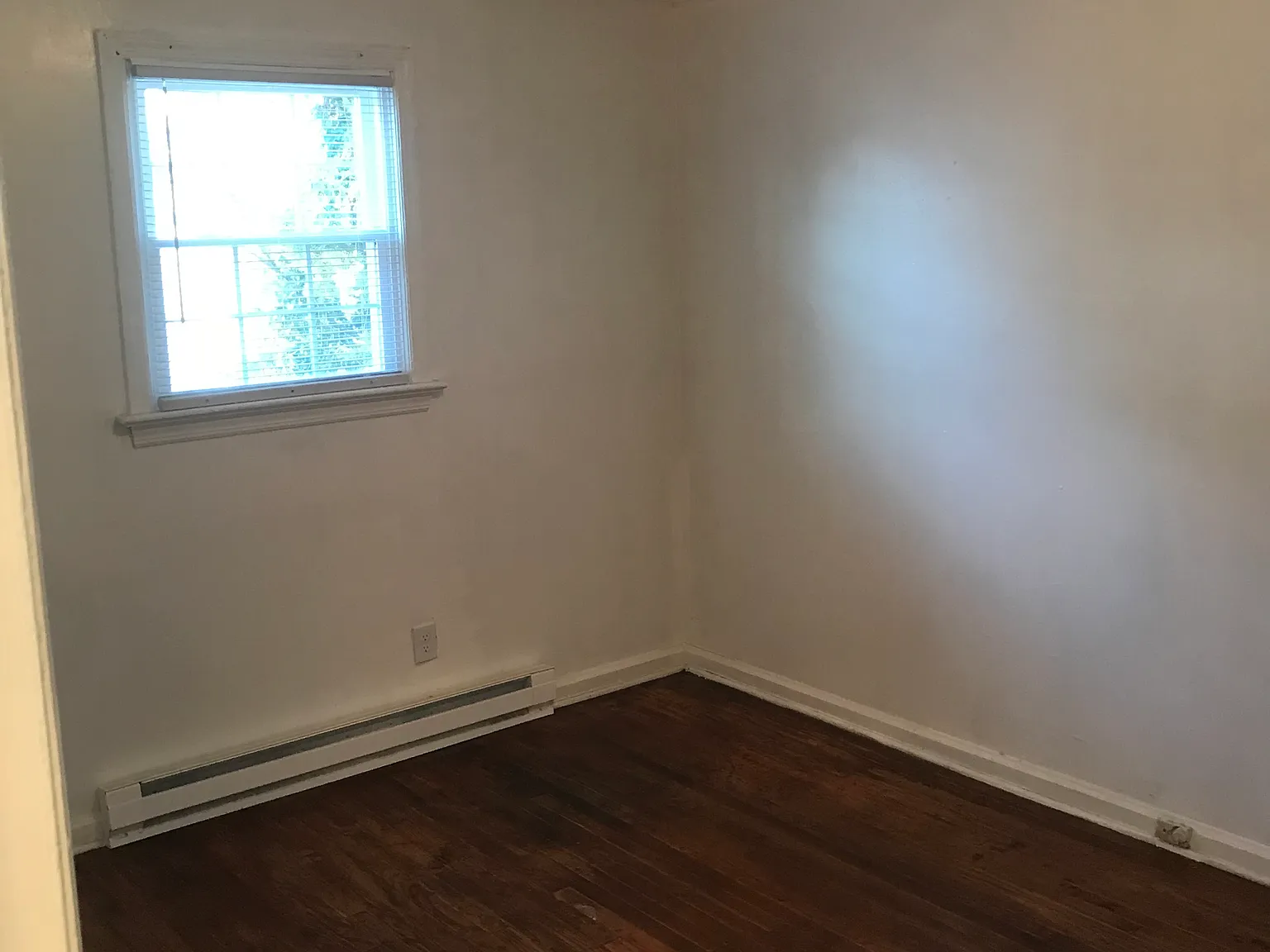 3 bed, 1200 sqft, $1,480 — Photo 4
