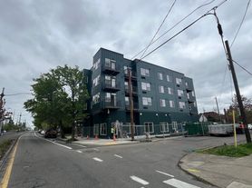 Evergreen Peak Apartments
