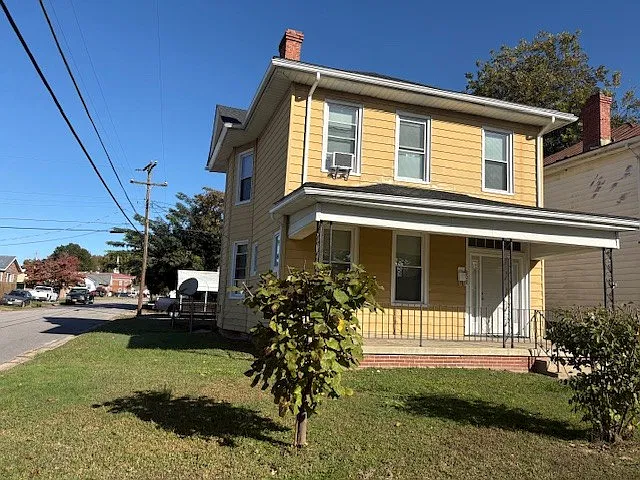 3 bed, 1560 sqft, $1,850 — Photo 2