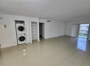 16481 Blatt Blvd APT 202, Fort Lauderdale, FL 33326
