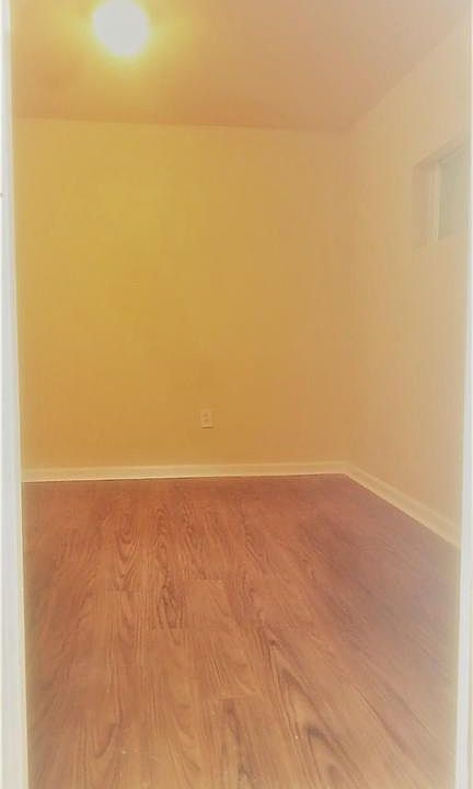2nd image of 1802 W Susquehanna Ave #X