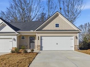 16 Silver Leaf Ln, Dawsonville, GA 30534