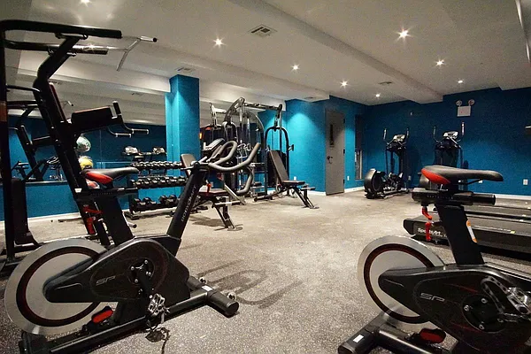 Rented by Lofts and Flats LLC | media 12